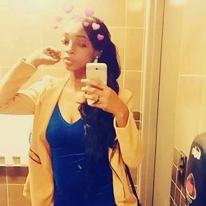 Meet your Posher, Rochelle